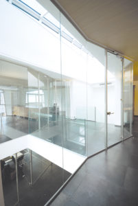 partition-wall-glass-office-partitions-sliding-doors-aluminium-interior-demountable-wooden-walls-internal-glazed-for-designer-EFFETRE_6