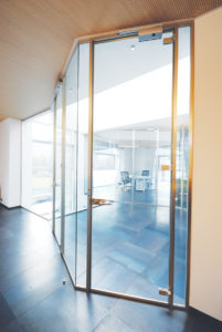 partition-wall-glass-office-partitions-sliding-doors-aluminium-interior-demountable-wooden-walls-internal-glazed-for-designer-EFFETRE_7