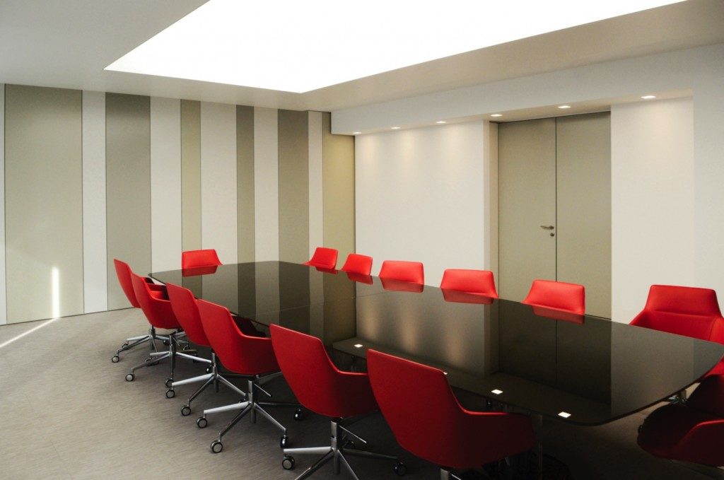 partition-wall-glass-office-partitions-sliding-doors-aluminium-interior-demountable-wooden-walls-internal-glazed-for-designer-DSC4110-1024x679