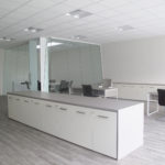 partition-wall-glass-office-partitions-sliding-doors-aluminium-interior-demountable-wooden-walls-internal-glazed-for-designer-GEOCARTA3