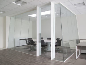 partition-wall-glass-office-partitions-sliding-doors-aluminium-interior-demountable-wooden-walls-internal-glazed-for-designer-IMG_5819